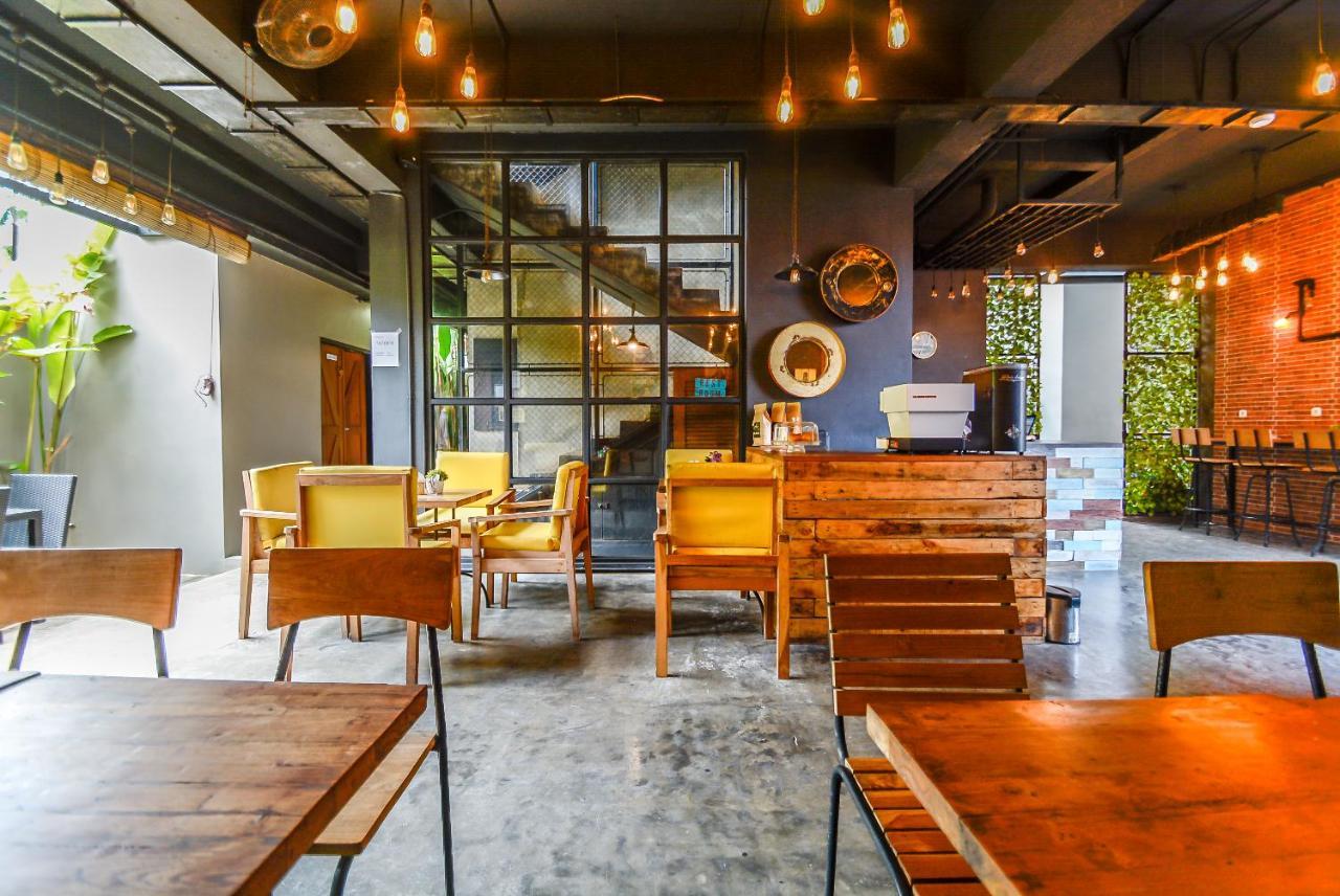 Hotel The Aswana Seminyak Zewnętrze zdjęcie