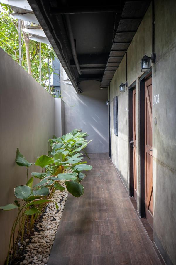 Hotel The Aswana Seminyak Zewnętrze zdjęcie